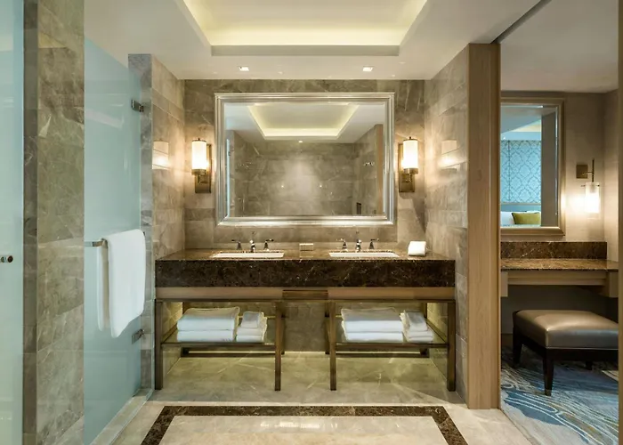 Sheraton Grande Sukhumvit, A Luxury Collection Hotel, 5* Bangkok